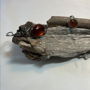 Elegant Silver and Amber Jewelry Set